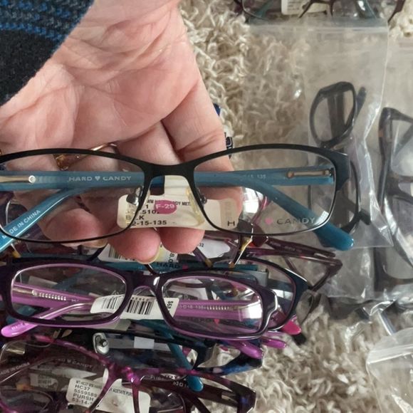 COPY - COPY - LOT OF 100 HARD CANDY NEW EYEGLASSES LADIES FRAMES EYEWEAR NWT DE… - Picture 3 of 5